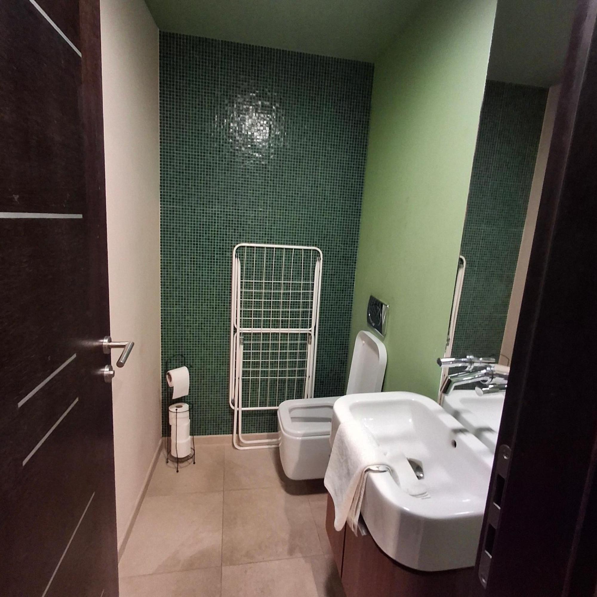 Unicorniselit Apartmanok Eger Buitenkant foto